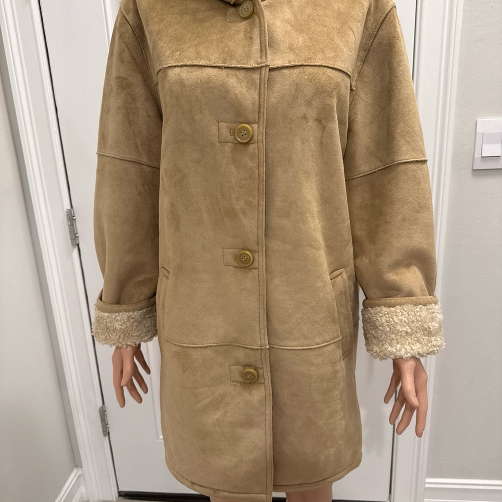 Liz Claiborne Tan Teddy Jacket with Shearling Cuffs